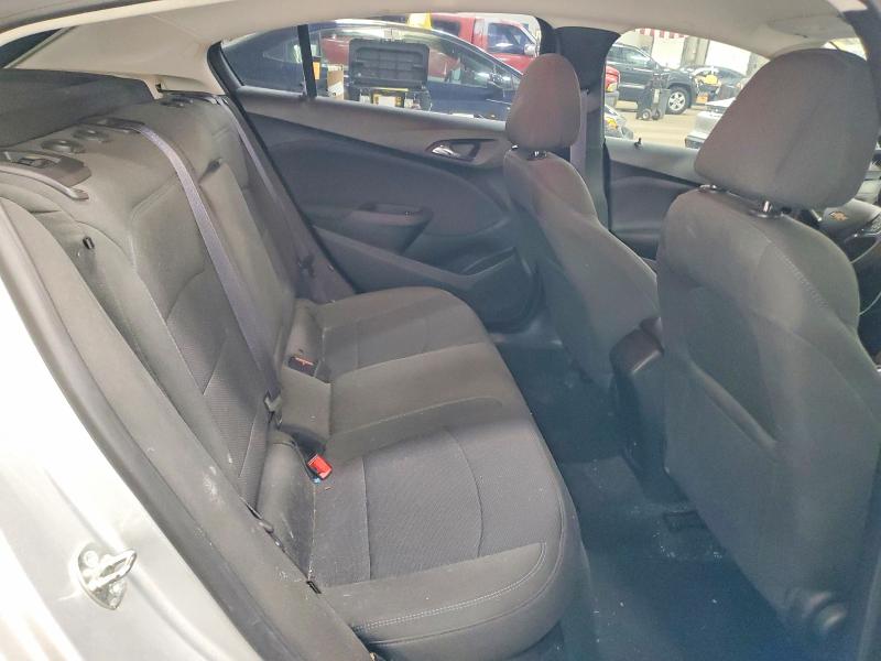 Фото 10 - CHEVROLET CRUZE