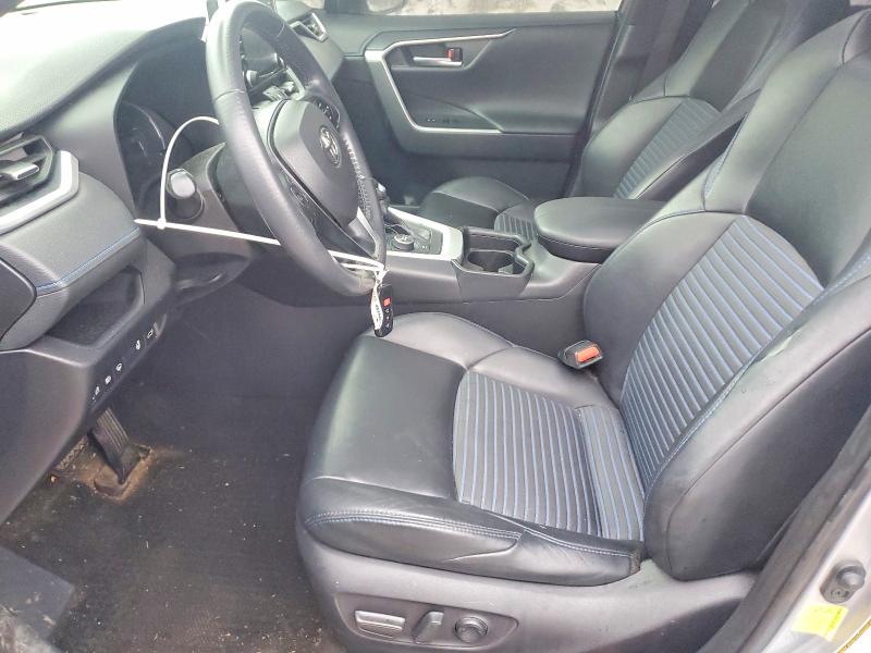 Фото 7 - TOYOTA RAV4