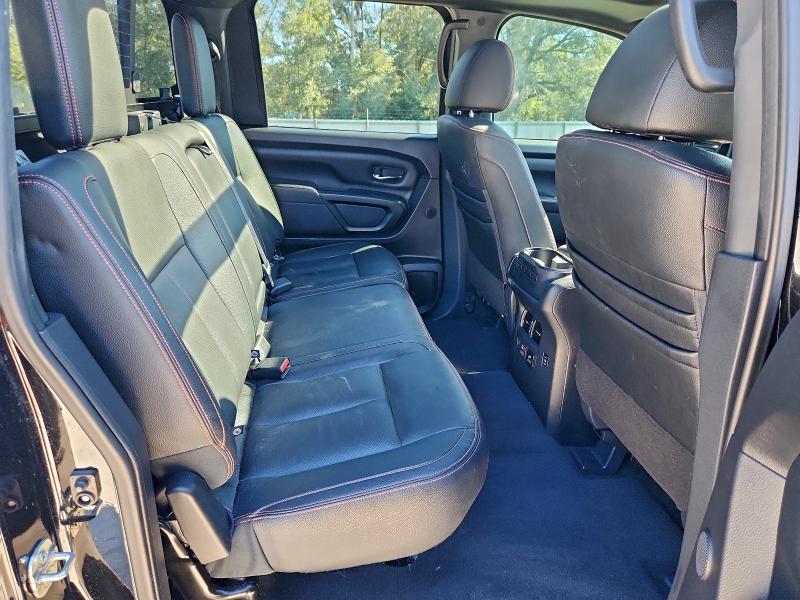 Фото 10 - NISSAN TITAN