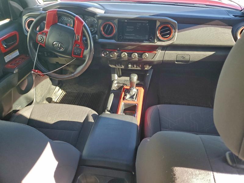 Фото 8 - TOYOTA TACOMA