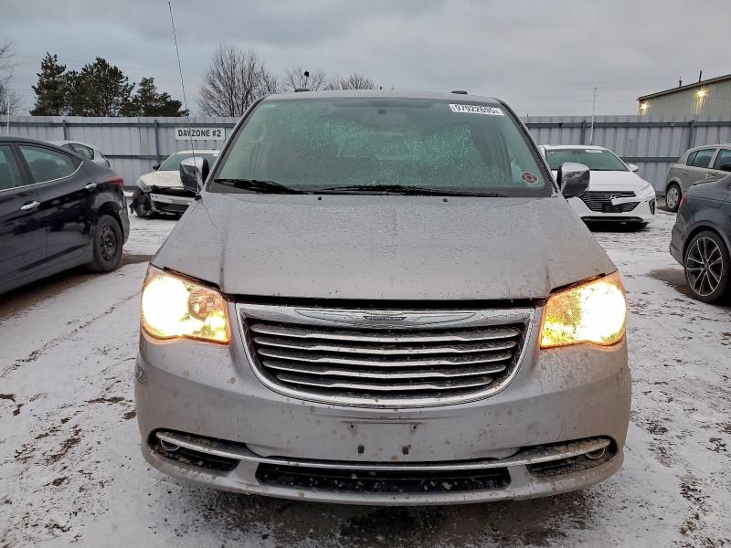 Фото 5 - CHRYSLER MINIVAN