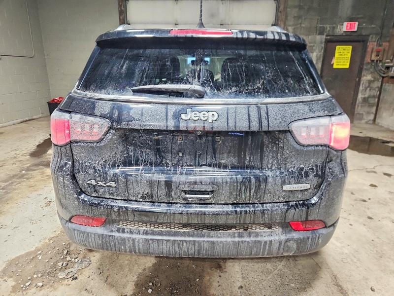 Фото 6 - JEEP COMPASS