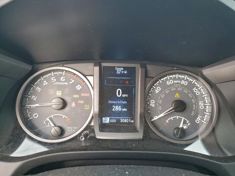 Фото 9 - TOYOTA TACOMA