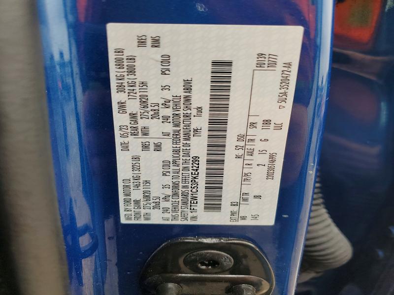 Фото 12 - FORD F-150