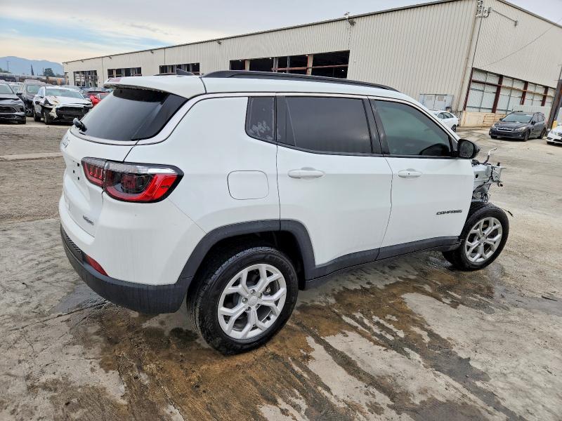 Фото 3 - JEEP COMPASS