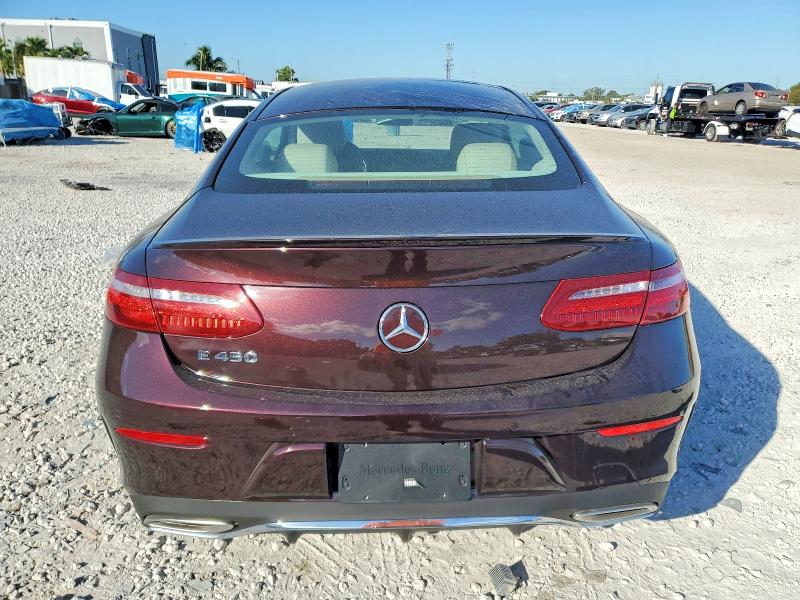 Фото 6 - MERCEDES-BENZ E-CLASS