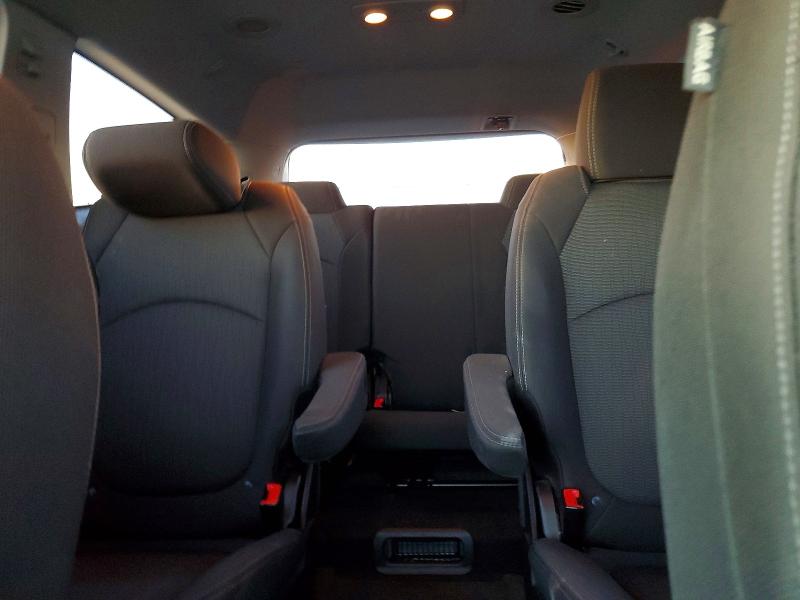 Фото 10 - CHEVROLET TRAVERSE