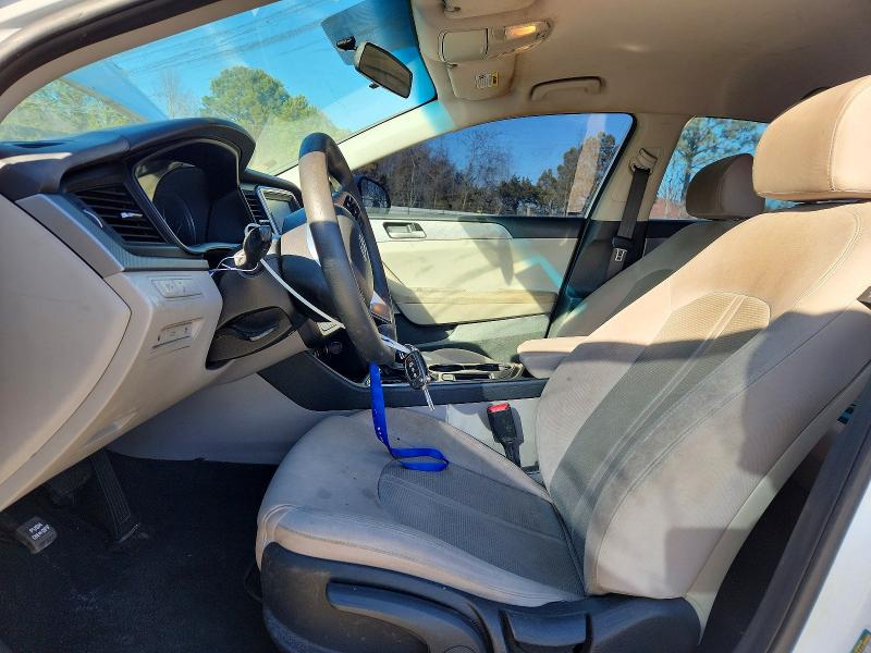 Фото 7 - HYUNDAI SONATA