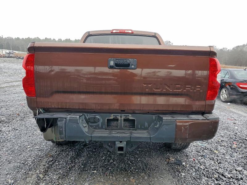 Фото 6 - TOYOTA TUNDRA