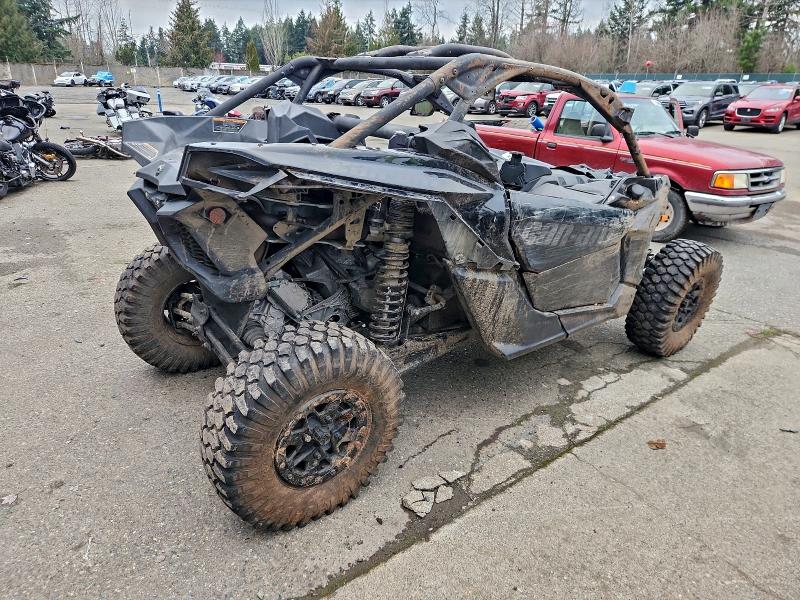 CAN-AM MAVERICK X 2017