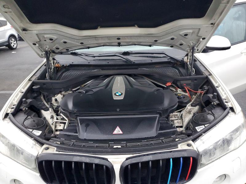 Фото 12 - BMW X5