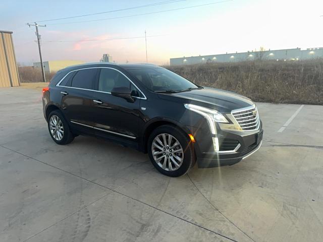 Фото 1 - CADILLAC XT5