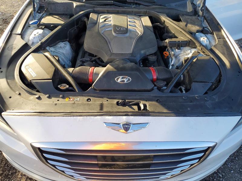 Фото 11 - HYUNDAI GENESIS