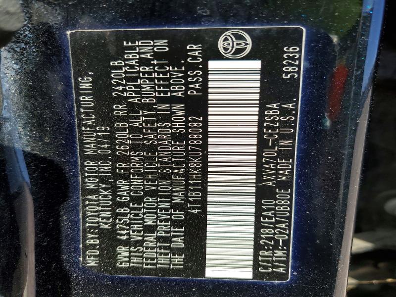 Фото 12 - TOYOTA CAMRY