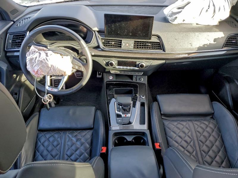 Фото 8 - AUDI SQ5