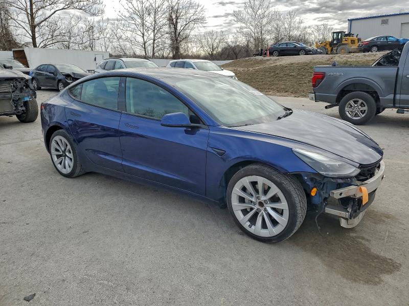 Фото 4 - TESLA MODEL 3