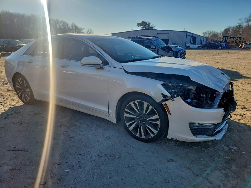 Фото 4 - LINCOLN MKZ