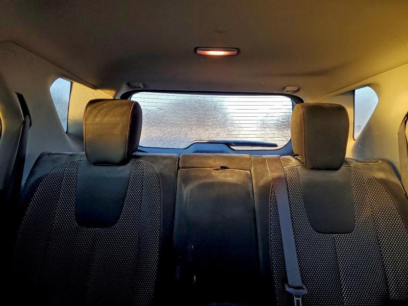 Фото 10 - CHEVROLET EQUINOX