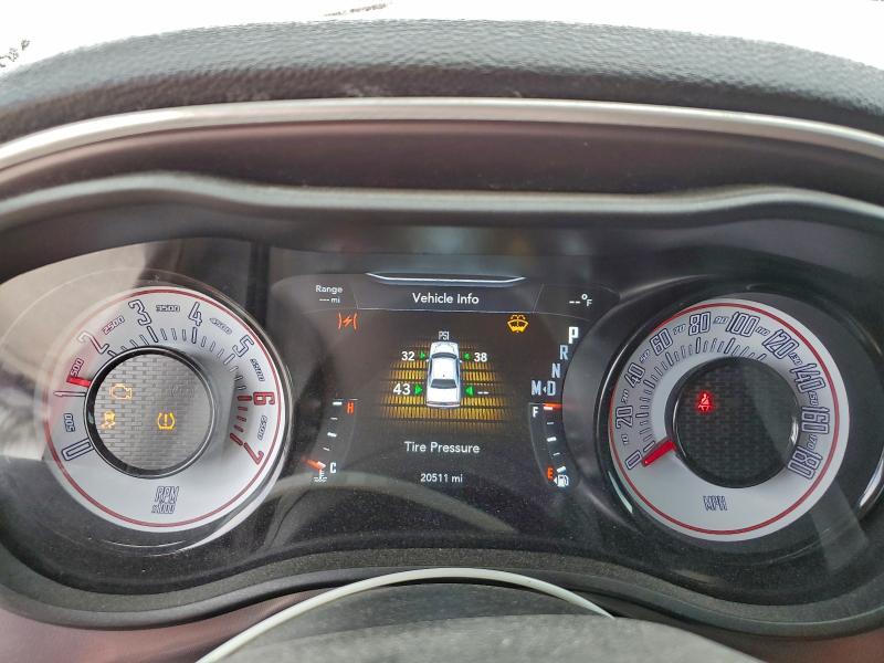 Фото 9 - DODGE CHALLENGER