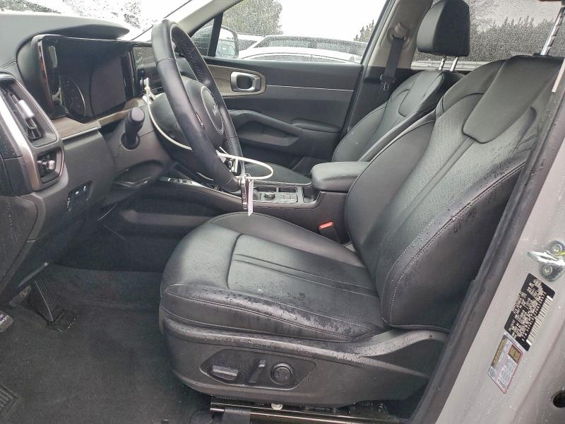 Фото 7 - KIA SORENTO