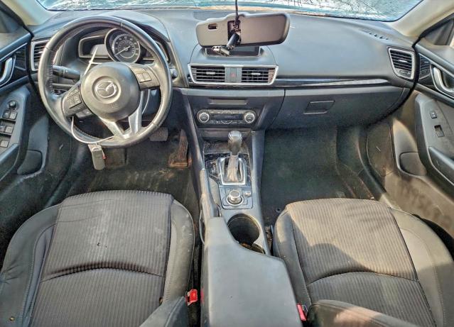 Фото 8 - MAZDA 3