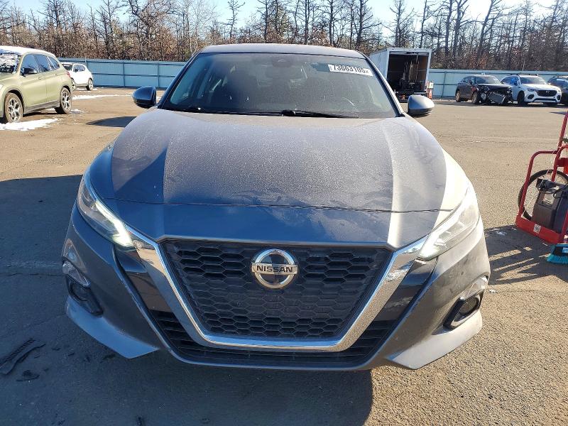 Фото 5 - NISSAN ALTIMA