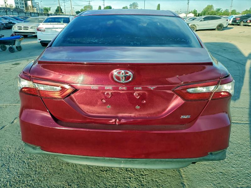 Фото 6 - TOYOTA CAMRY