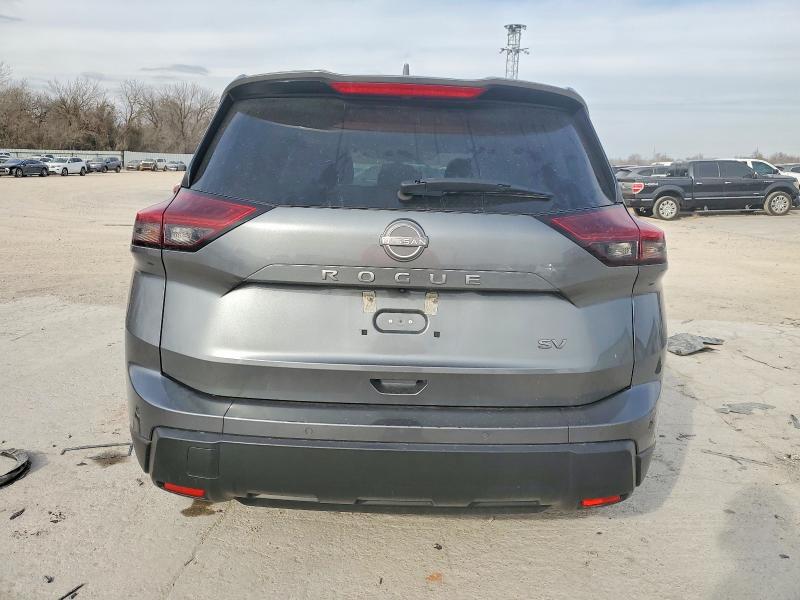 Фото 6 - NISSAN ROGUE