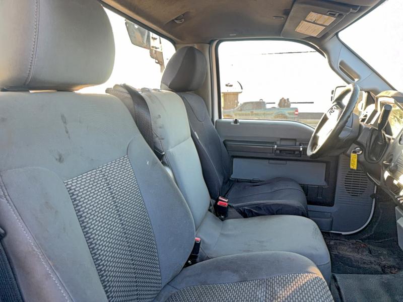 Фото 6 - FORD F550