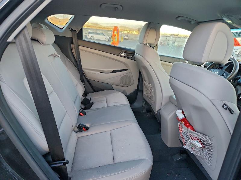 Фото 11 - HYUNDAI TUCSON