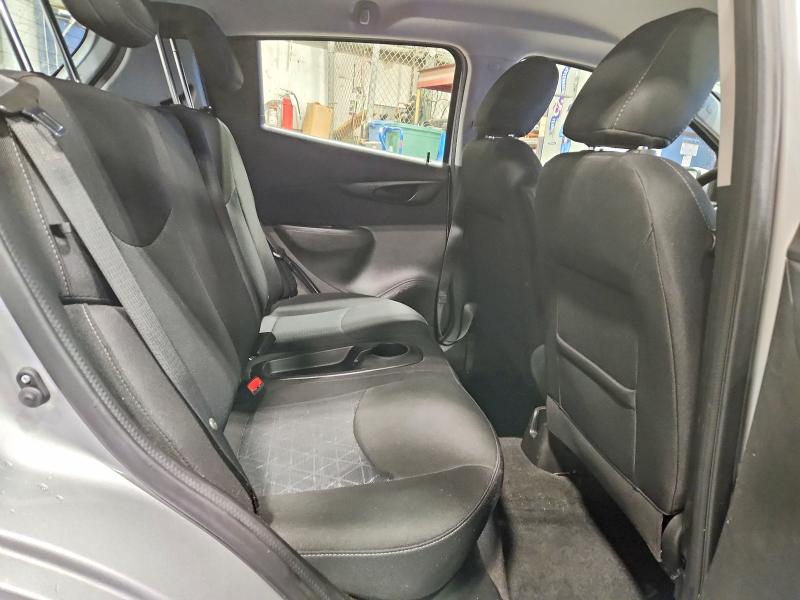 Фото 10 - CHEVROLET SPARK