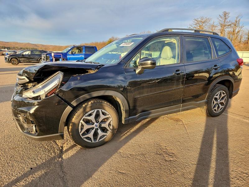 Фото 1 - SUBARU FORESTER