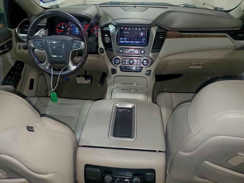 Фото 8 - GMC YUKON