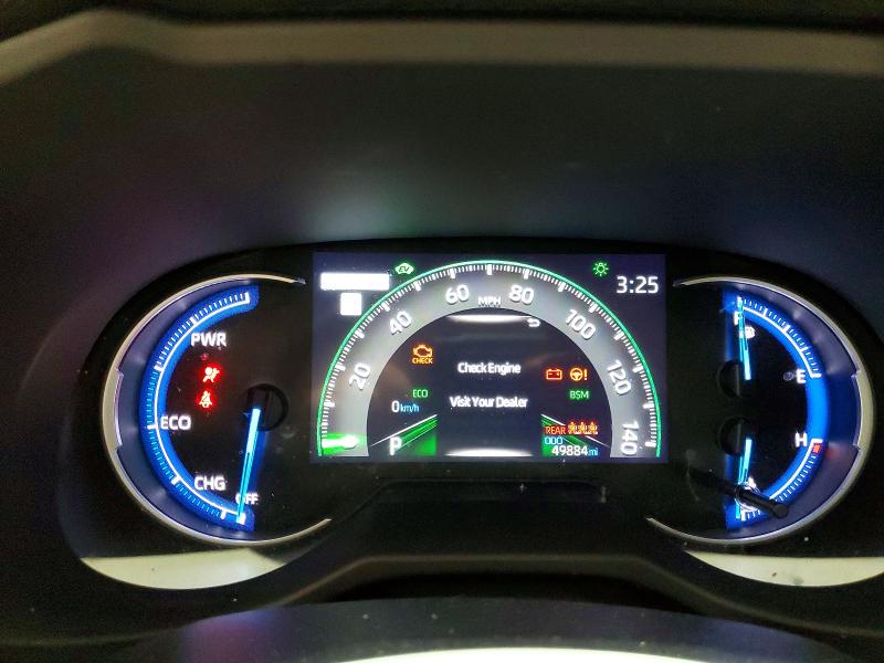 Фото 9 - TOYOTA RAV4