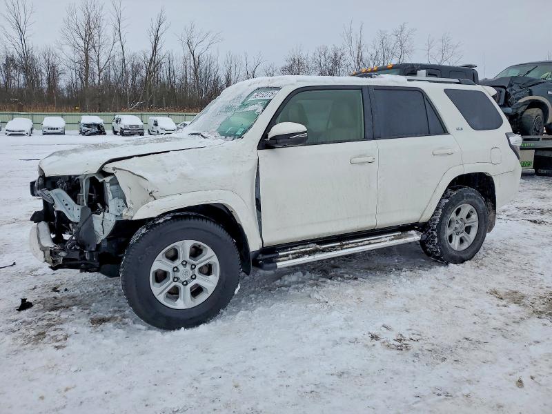 Фото 1 - TOYOTA 4RUNNER