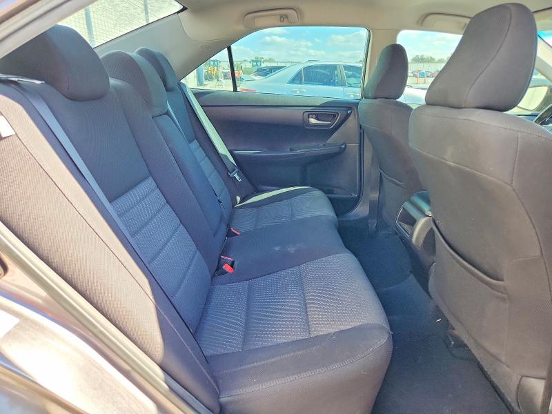 Фото 10 - TOYOTA CAMRY