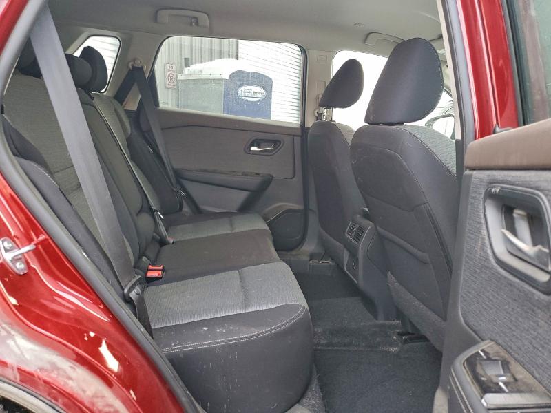 Фото 11 - NISSAN ROGUE