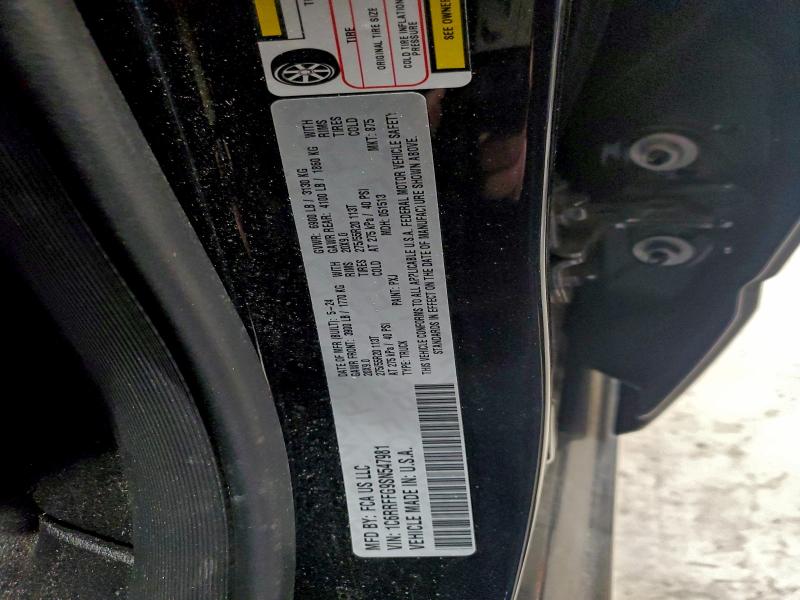 Фото 12 - RAM 1500