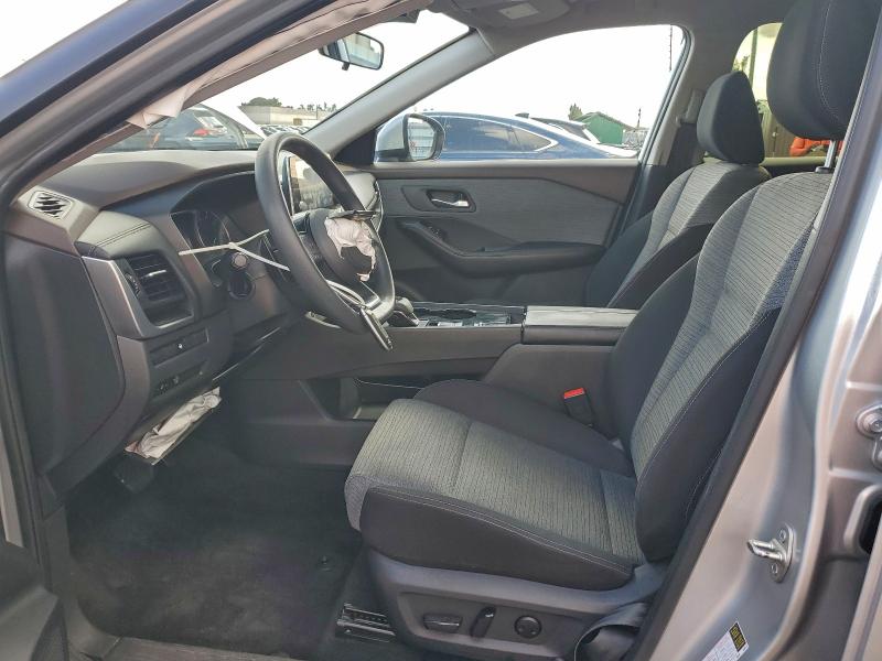 Фото 7 - NISSAN ROGUE