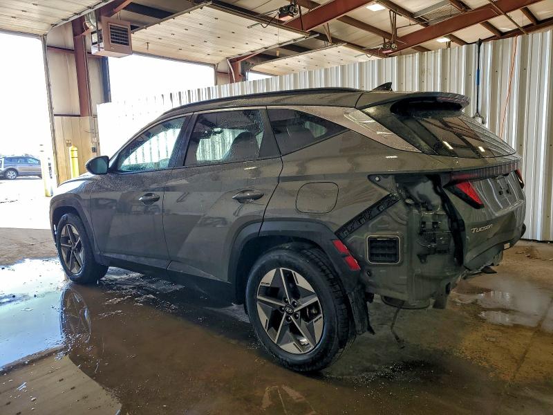 Фото 2 - HYUNDAI TUCSON