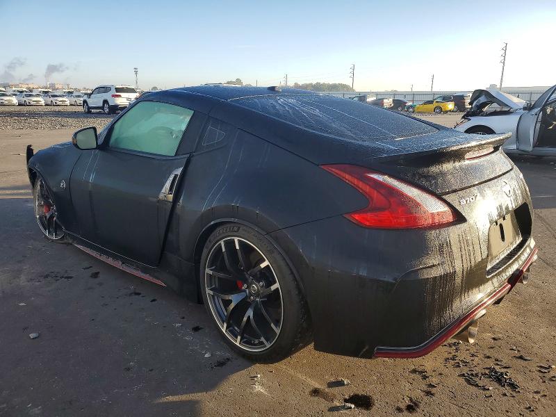 Фото 2 - NISSAN 370Z