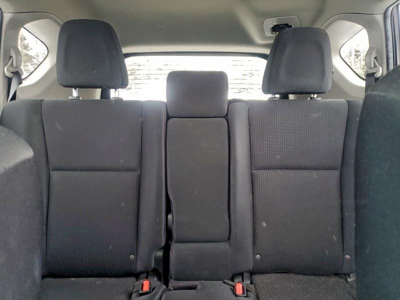 Фото 10 - TOYOTA RAV4