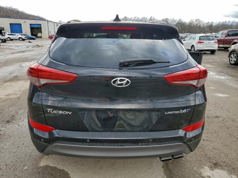 Фото 6 - HYUNDAI TUCSON