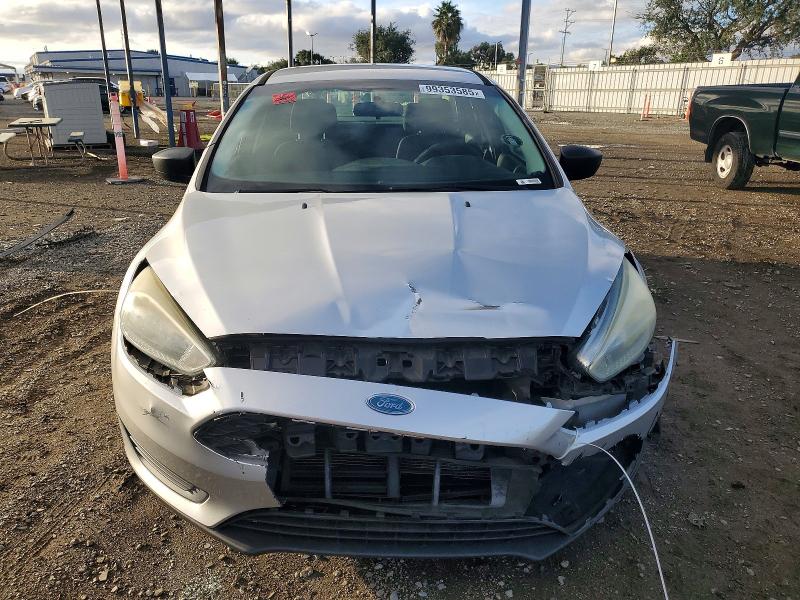 Фото 5 - FORD FOCUS