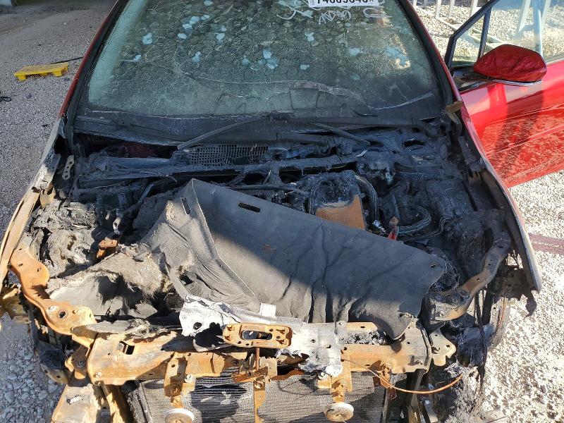 Фото 12 - TOYOTA PRIUS