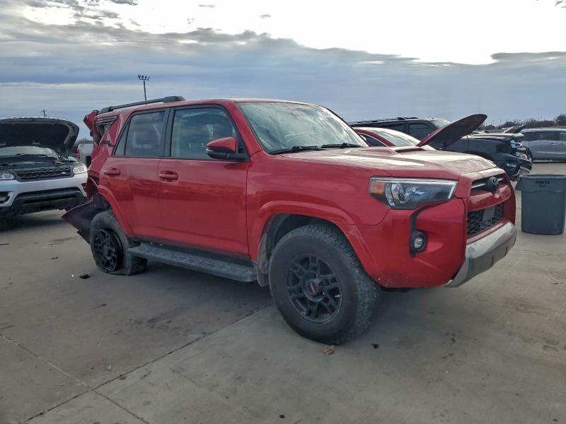 Фото 4 - TOYOTA 4RUNNER