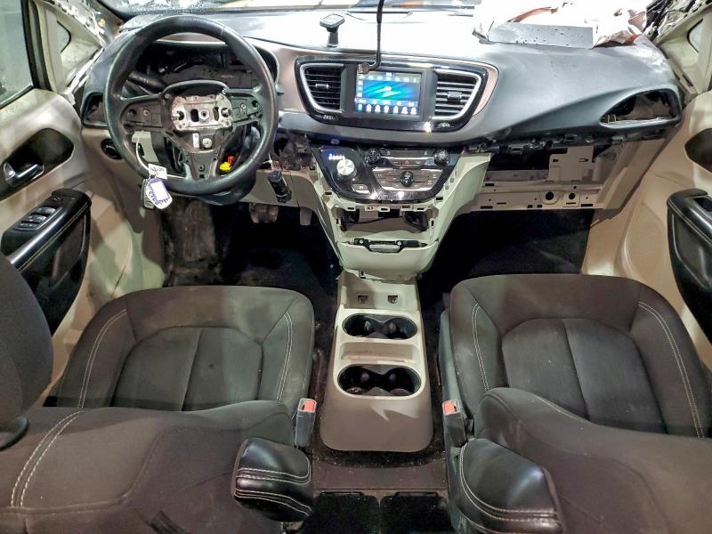 Фото 8 - CHRYSLER MINIVAN