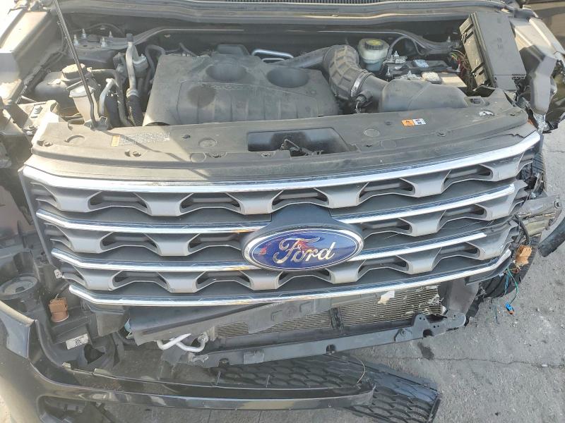 Фото 12 - FORD EXPLORER