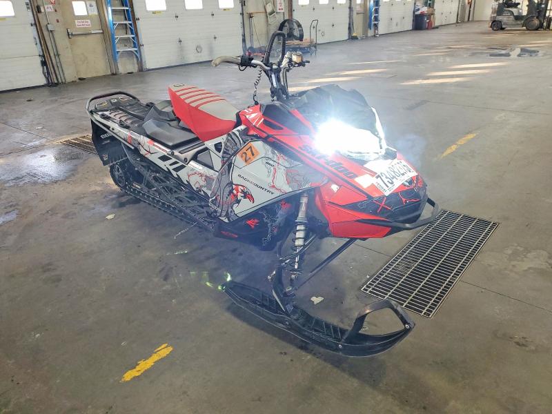 2019 SKI-DOO BACKCOUNTR