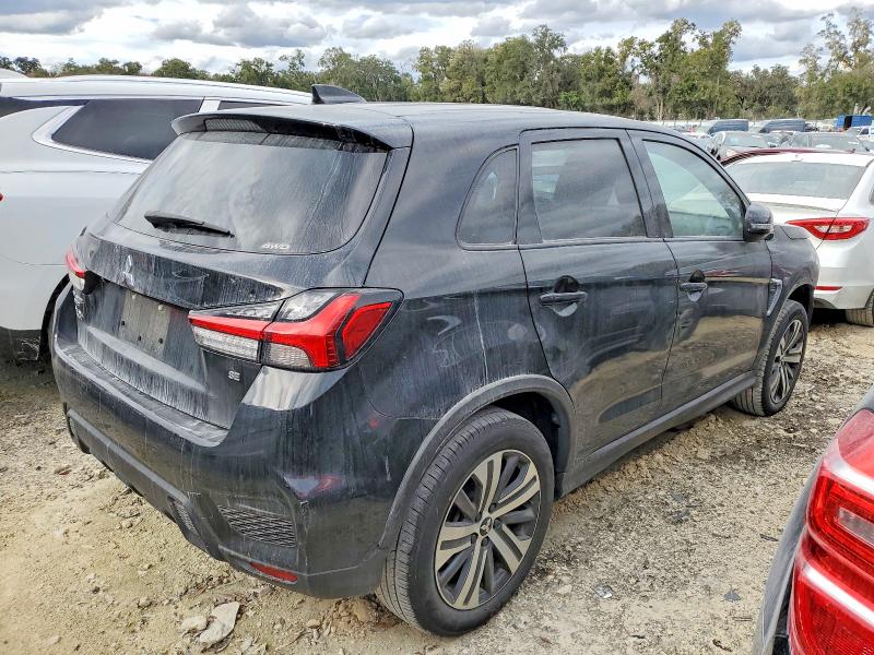 Фото 3 - MITSUBISHI OUTLANDER